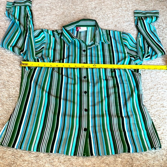 Jennifer Moore women's long sleeve button down shirt size 6 - Picture 2 of 3